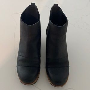 Sorel Wedge boots